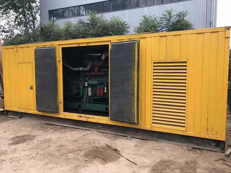 太仆寺柴油发电机组滤清器内充满机油但压力不足如何进行故障排查？