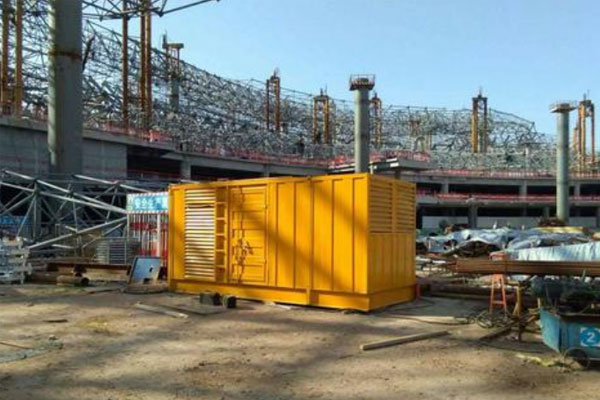 太仆寺发电机出租如何判断空气滤清器是否需要更换？